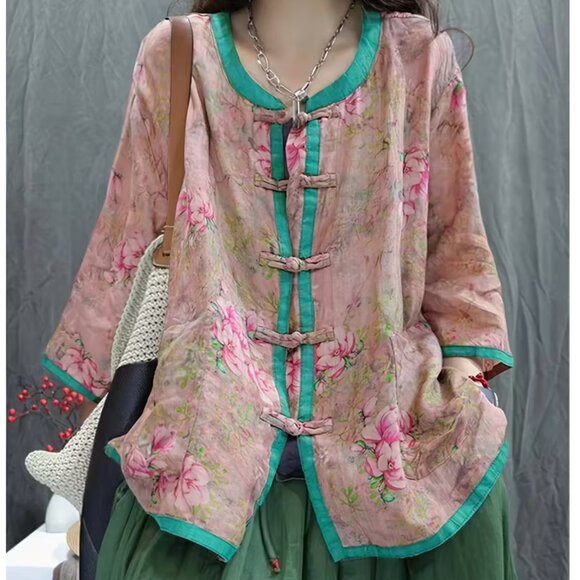 Tops - NEW! Vintage Floral Print Blouse